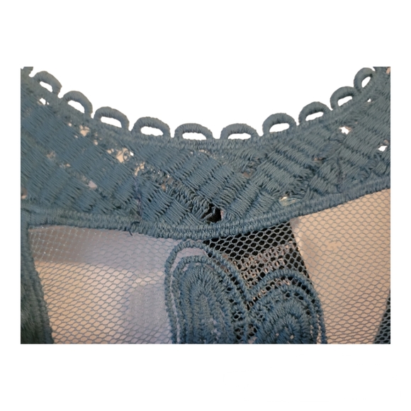 Rachael and Chloe Dress. Size M. - Picture 9 of 10